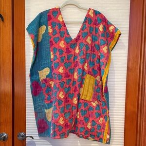 Kantha Colorful Heart Patterned Women's Top with front pockets
